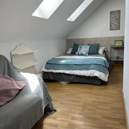 Atico Duplex Luminoso Apartmán