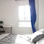Atico Duplex Luminoso 아파트